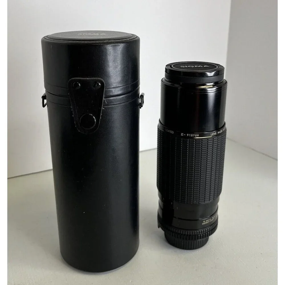 Sigma Zoom-8 Lens 1: 4-5 F=75-250mm Zoom Multi Coated Made In Japan 915709 Case
